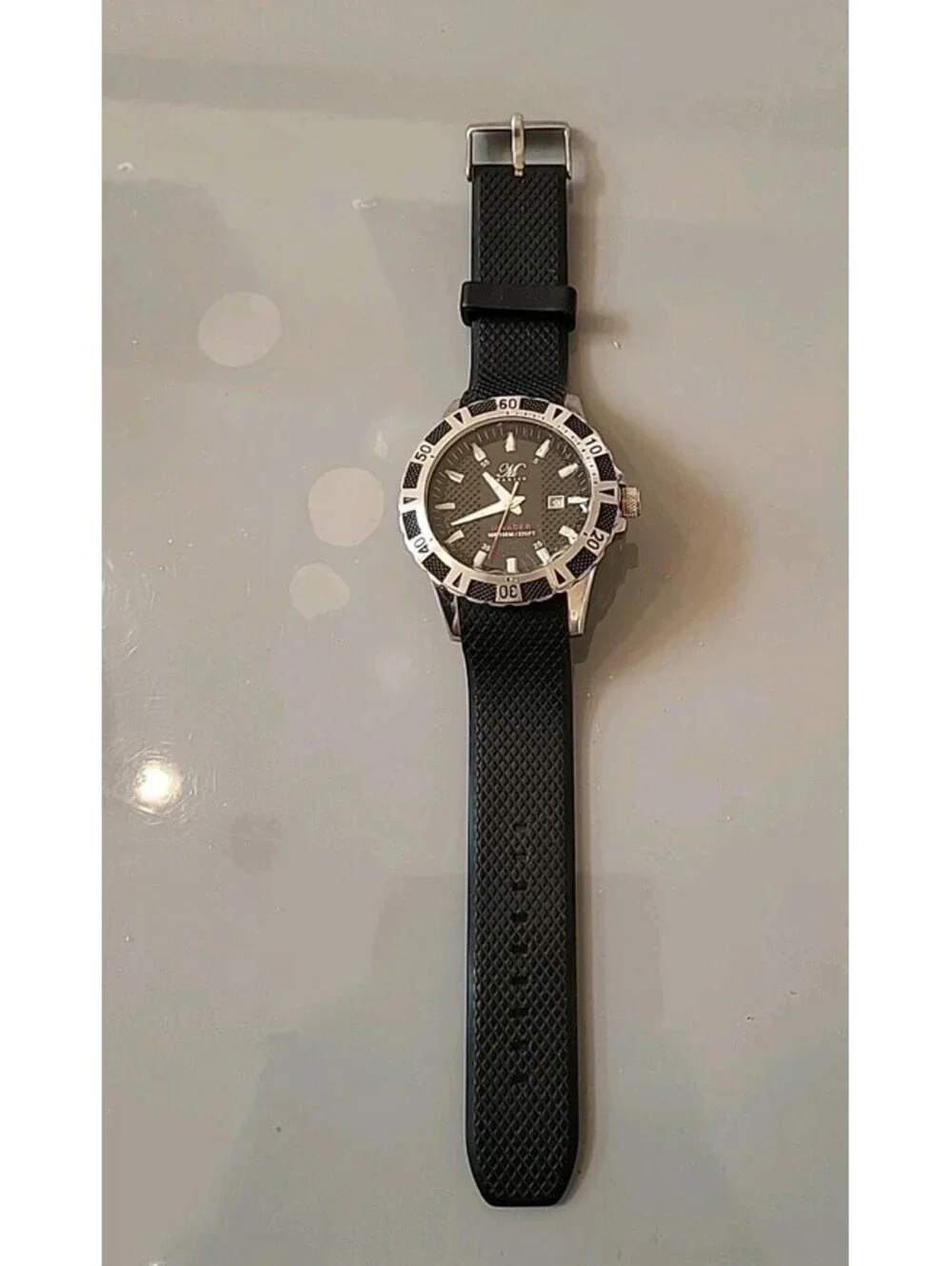 Magico Invader WR100m/330Ft Men's Wristwatch Black Silver Tone 49/52mm Works 9